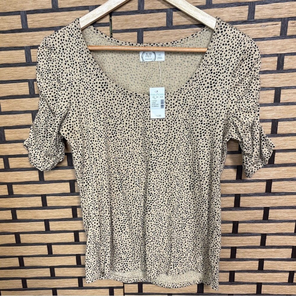 Maurices Tan And Black Top Size XS‎
